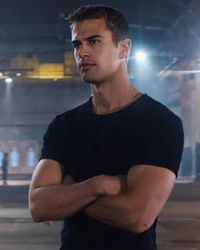 Theo james- four, divergent