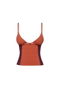 Meet Ellie, your new go-to tank top, in Crimson. Designed with delicate thin straps and side paneling, Ellie is the perfect blend of simplicity and sophistication. Whether you're dressing up or down, she's your girl. True to size. Please refer to the flat lay image for product accuracy.