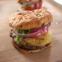 Hawaiian Burgers by Ree Drummond