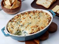 The Best Spinach Artichoke Dip