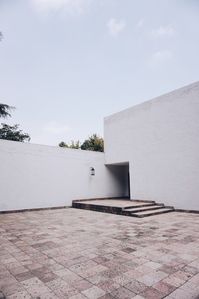 Por estas razones es que Luis Barragán, aún es el mejor arquitecto mexicano