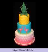 Pineapple-Flamingo Cake Tropical Theme