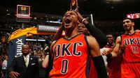 Sports world reacts to Oklahoma City Thunder G Russell Westbrook's record-setting performance