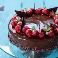 Chocolate Raspberry Mousse Cake Recipe with Chocolate Glaze