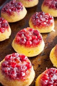 Small cakes topped with cranberries. 