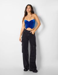 Top corset velours détail décolleté - Nouveautés - Femme | Bershka