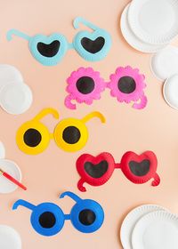 DIY Paper Plate Sunglasses | Handmade Charlotte