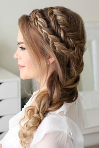 Explore 20 party hairstyles for any occasion, from DIY tips to professional styling advice. Learn how to maintain your look with the right products and tools.