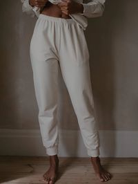 These stylish sweats are made from soft, luxurious Italian fleece. With cuffed ankles, perfect pockets, and an adjustable internal drawstring, they’re comfy, cozy, and just so easy to wear. Create the perfect fleece ensemble by pairing with The Sweatshirt. This piece is available in 100% undyed, unbleached raw fabric f