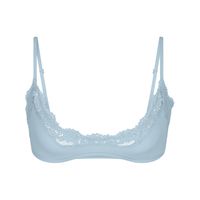 FITS EVERYBODY LACE SCOOP BRALETTE | DENIM