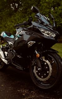 2020 kawasaki ninja 400 black and blue