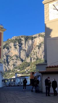 Piazzetta Capri Italy. See also the post: TOP 10 Amazing Things to do in Capri Amalfi Coast Italy Vedi anche il post: TOP 10 cose incredibili da fare a Capri Costiera Amalfitana Italia