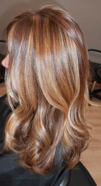 Elegant Radish Brown: Trendy Hair Color Transformations