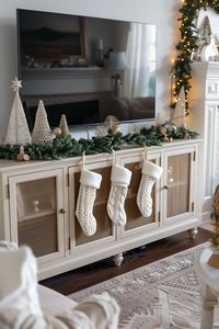 19 Small Apartment Christmas Decor Ideas For Every Room