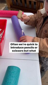 Often we’re quick to introduce pencils or scissors, but what if we tried some other things first? SAVE THIS IDEA💡 and tag a friend who could use it!  Try this easy GOLF TEE FINE MOTOR ACTIVITY!  ⚠️IMPORTANT⚠️ All activities should be done under adult supervision. Golf tees can be a choking hazard. Only use them with children who are not putting things in their mouth.