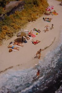 N-Scale beach scene: