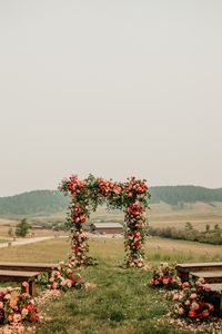 Intimate And Vibrant Montana Ranch Wedding | Junebug Weddings