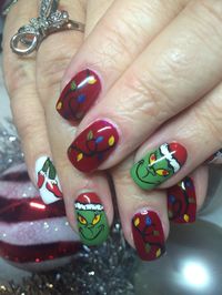 Grinch nail art