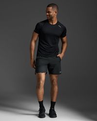 With X-VENT fabric technology, the Aero Tee combines a double-knit sweat-wicking body and lightweight breathable mesh back to keep you dry and cool so you can perform in comfort. Model Measurements: Height: 193cm, Chest: 107cm, Waist: 84cm