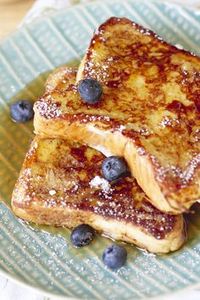 Denny's French Toast Copycat Recipe.. really good used grandma sycamore bread instead of texas toast will make more then 6 slices.