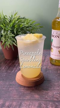 Get your pineapple 🍍 refreshing drink tastier with @monin_usa #recipe #abracadabra #drink