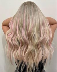 #haircolor #hair #haircut #hairstyle #hairstyles #hairstylist #balayage #hairdresser #hairgoals #beauty #blondehair #blonde #fashion #instahair #longhair #highlights #hairsalon #hairtransformation #behindthechair #style #makeup #haircare #salon #haircolorist #hairfashion #olaplex #ombre #hairoftheday #color #hairextensions