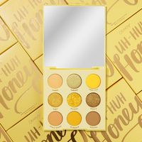 Sweet like honey, bright like the sun. 🍯This yellow monochromatic palette features every shade of yellow under the sun. 🌞Super pigmented shadows in bright, fun, happy shades of matte, metallic, and Pressed Glitter finishes are like sunshine in a palette. 💛