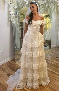 Wedding Dress Off The Shoulder A Line Lace Long Layered Personality Formal Dresses