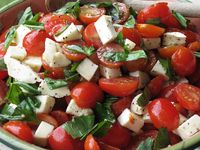 Tomato.Basil.Fresh Mozzarella Salad