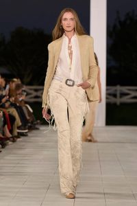 Ralph Lauren Spring 2025 Ready-to-Wear Fashion Show | Vogue