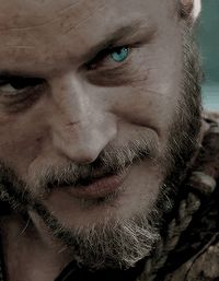 Vikings — queen-of-ashes: You can all say whatever you...