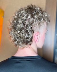 10 Cool Ways To Rock The Perm Mullet Trend | Haircut Inspiration