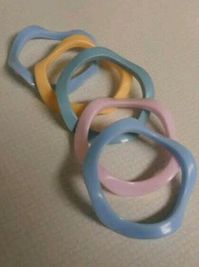 Wavy Bangles 80s