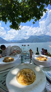 #lakecomo #comersee #italy #inspiration #italyplanning #italytrip #lake #summer #vacation #pasta #italianrecipe