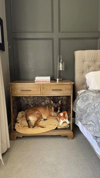 When flipping furniture, my first step is always to find inspiration…then find the piece to flip. For this particular flip I wanted to make sure I had the right dimensions to fit my pup. It was a little narrow so I built a box to tack on to the back for a little more room. This dog kennel/nightstand is starting to come together and I’ll share my steps for faux wood finish next! #furnituredesign #furnitureflip #furnitureflipper #dogfurniture #dogkennel #dogcrate #dogcratefurniture