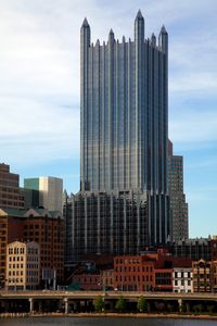 PPG Place / John Burgee Architects with Philip Johnson