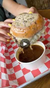 1.5M views · 54K reactions | The FRENCH ONION SOUP BURGER from @tony.beef in Galloway, NJ! 🧀🔥🤤 I could DEVOUR this for breakfast, lunch, AND dinner. 💪 Who’s hungry?? #DEVOURPOWER | DEVOURPOWER: Greg & Rebecca | devourpower · Original audio