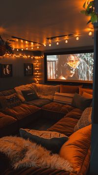 39 Small Theatre Room Ideas And Tips