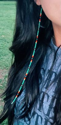 Add a cute accessory to your hair. Simple and fun. Measures 12 inches (13 including the clip). Message us if you need it longer or shorter. Thanks 😊