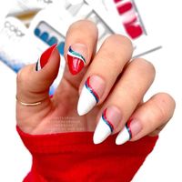 52 Gorgeous and Classy 4th Of July Nails We Can't Get Over In 2023