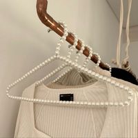 Beautiful aesthetic 5 pack of pearl hangers for under $15! Bow can be cut off or removed if desired.