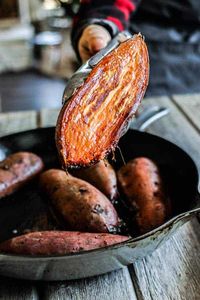 Perfect Roasted Sweet Potato recipe || Nothing quite hits the spot like a perfect roosted sweet potato. Tender and sweet, oven roasted sweet potatoes are the perfect canvas for all sorts of toppings! In this blog post I'm going to walk you through s the easiest, fastest, and most delicious way I know to roast a sweet potato in the oven step by step. || @thismessisours #cagrown