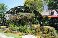 Water wheel at Isle-sur-la-Sorgue