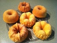 Good Deal Meals: Cake Mix Mini Bundt Cakes