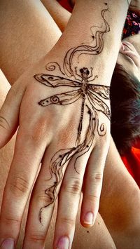 #henna #dragonfly #hennainspiration