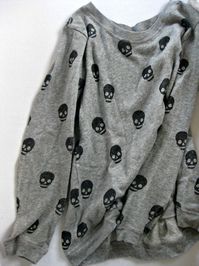 Skull sweater