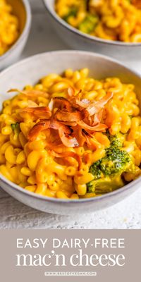 Looking for a comforting and cozy weeknight dinner that's also dairy-free? This vegan butternut mac'n cheese recipe is easy to make and ready in under 35 minutes. The recipe also includes fresh broccoli for some hidden greens, making this a great dish for kids as well. Need a gluten-free option? Instructions on how to easily make it gluten-free are included! #Vegetarian #PlantBased #DairyFree #VeganDinnerIdeas #EasyPastaRecipes #ButternutMacNCheese