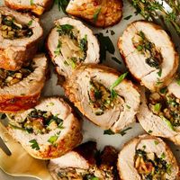 Mushroom, Spinach & Gruyère Stuffed Pork Tenderloin - 5* trending recipes with videos