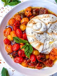 OVEN ROASTED TOMATOES & BURRATA SALAD RECIPE - Everything Delish