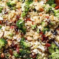 Broccoli-Cheddar Quinoa Salad